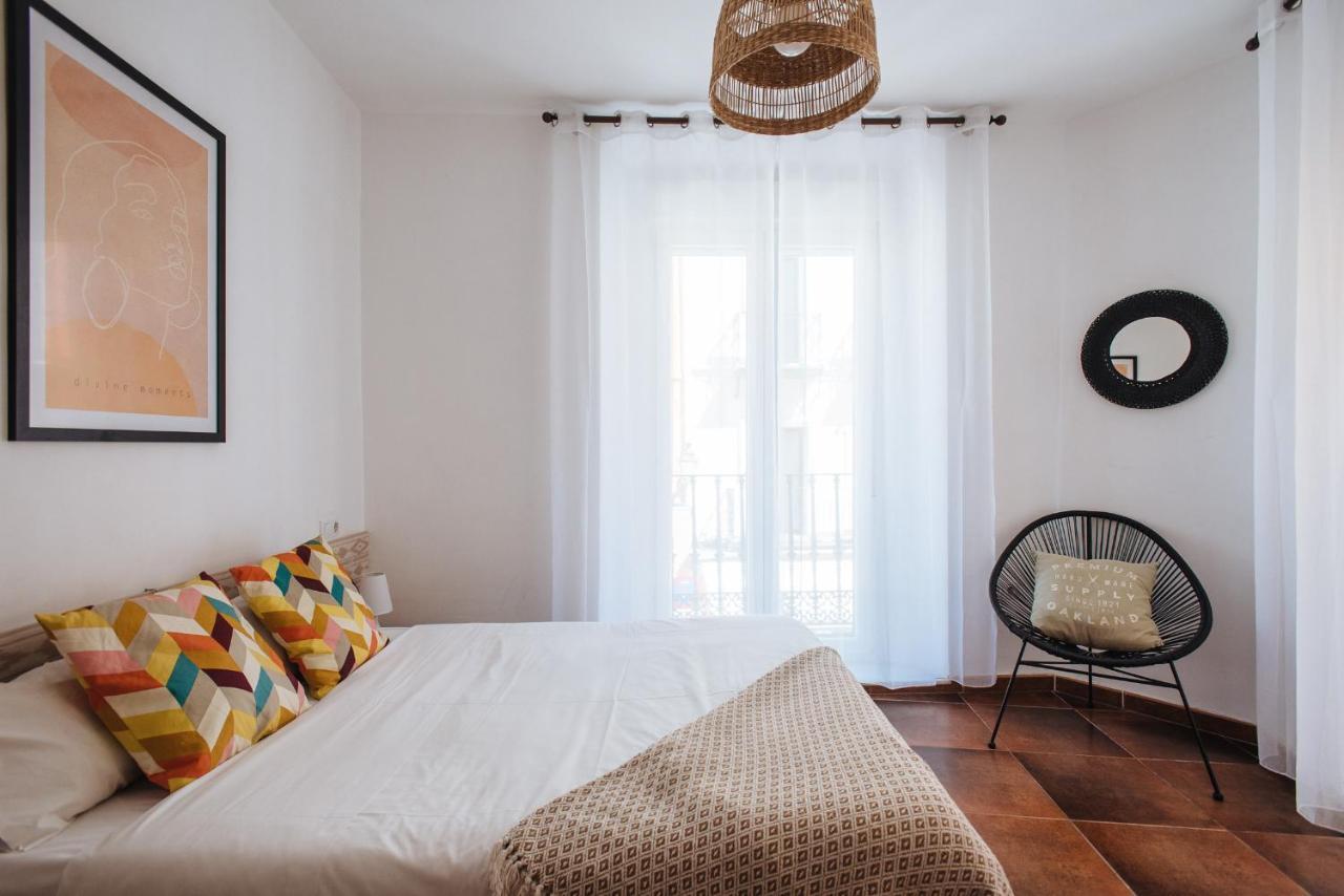 Homeyseville- Bright Apartment At Santa Cruz 6 Pax, Parking Optional Eksteriør bilde