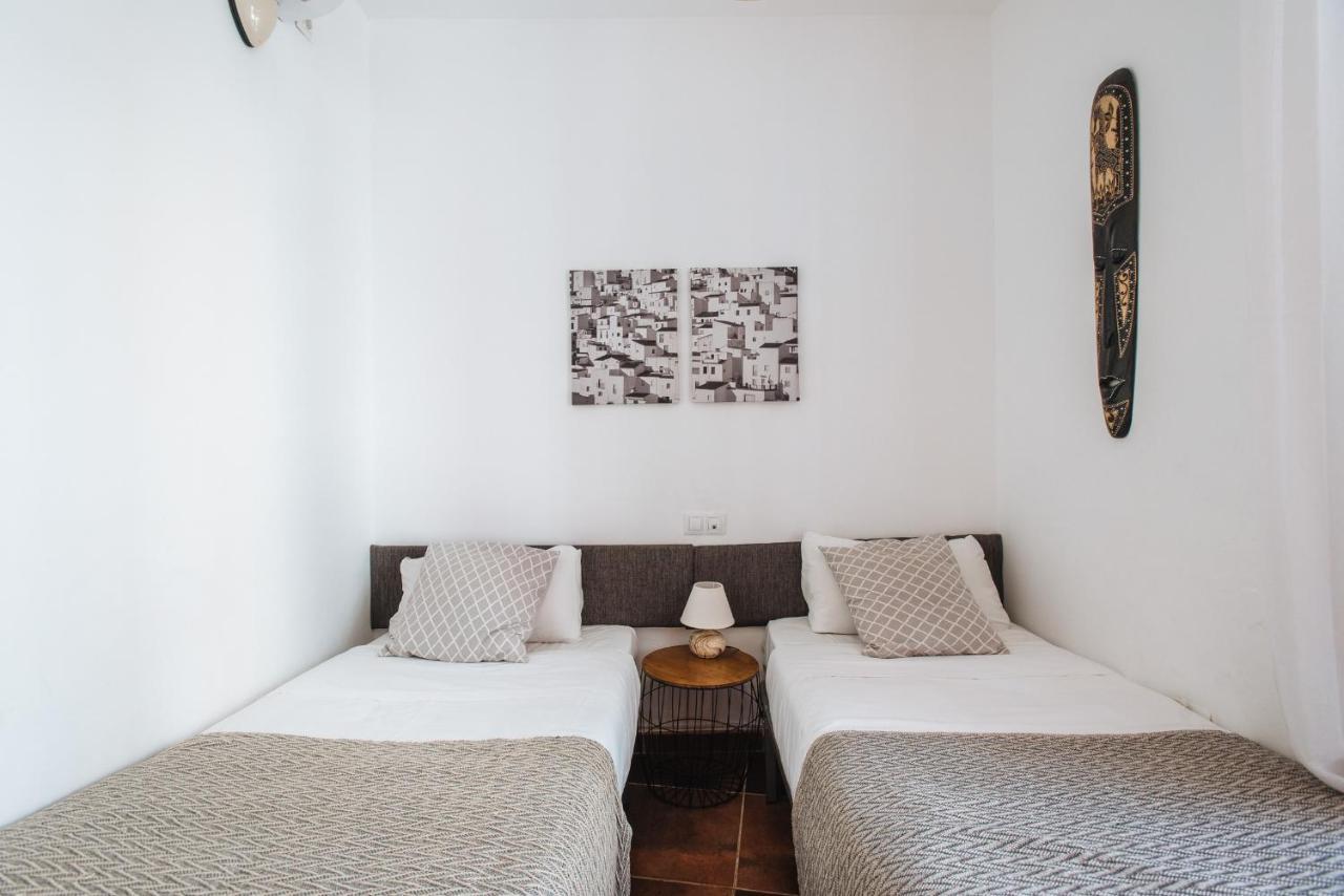 Homeyseville- Bright Apartment At Santa Cruz 6 Pax, Parking Optional Eksteriør bilde